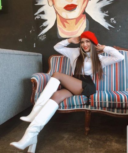 Çekici kaprissiz hatun Nurçin