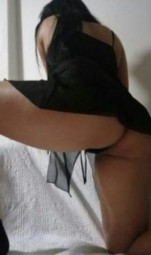 Çekici oral yapan kız Berra