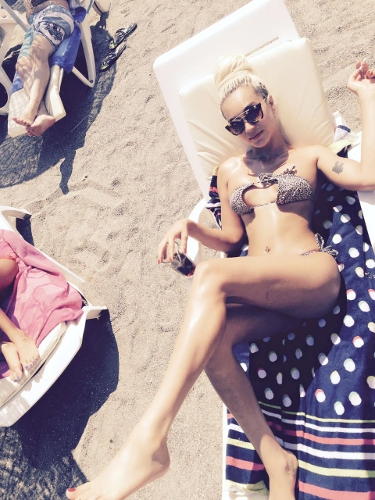 Çıtır Escort Bayan Sara