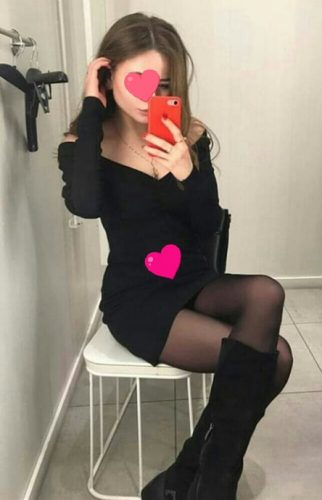 Güzel ön sevişme yapan hanım Nil