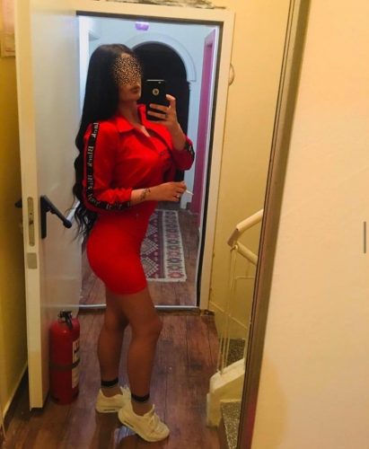 Olağanüstü öpüşmeyi seven escort Müesser