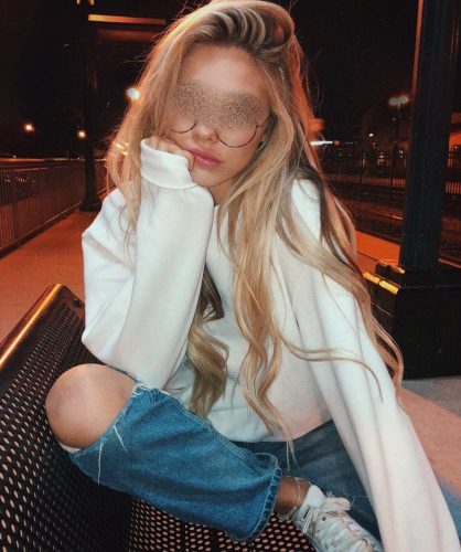 Samimi gerçek fotoğraflı hanım Ekim