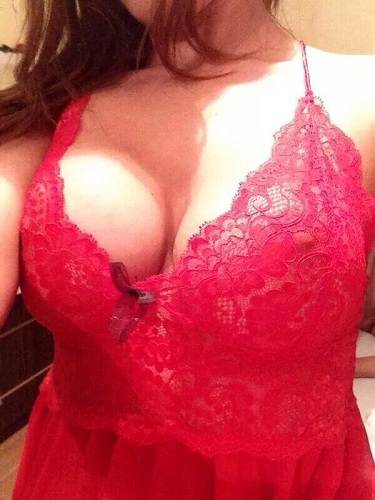 Samsun Dolgun Göğüslu Escort ülker