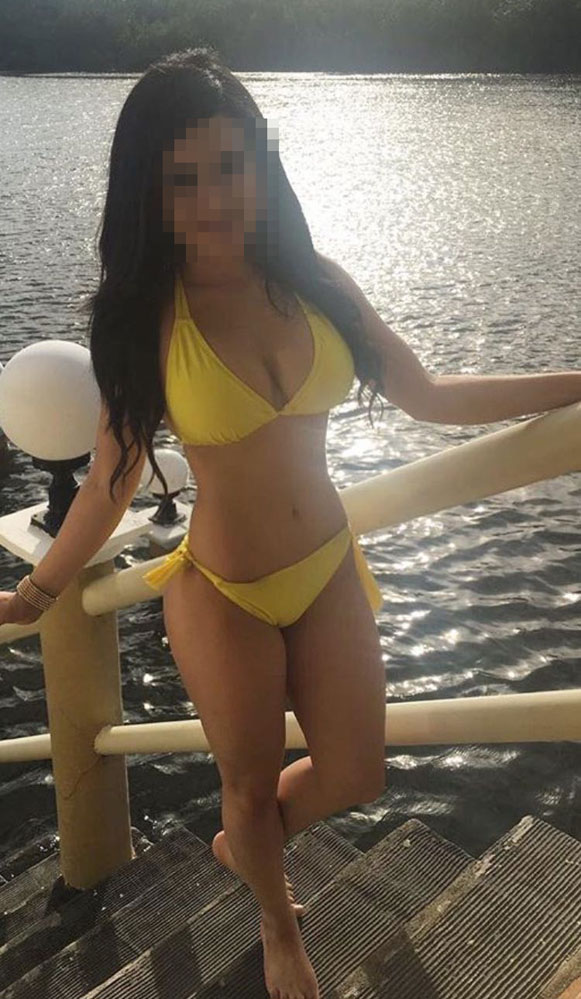 Seçkin buğday tenli hanım Müge