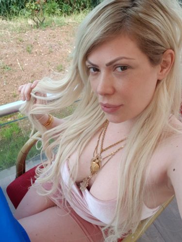 Seksapel saksocu escort Ceylan