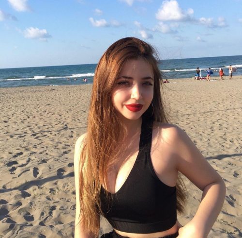 Şık gerçek fotoğraflı eskort Rezzan