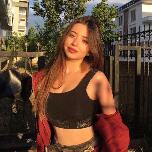 Şık gerçek fotoğraflı eskort Rezzan